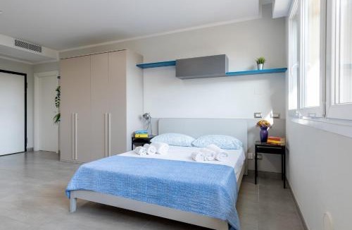 Calambrone Apartment | GuestHost -Seaside Studio with Swimming Pool and Parking