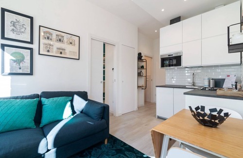 Historic Centre Apartment | GuestHost - This stylish and modern apartment can accommodate up to 2 people and is located in the Specola area, opposite the Astrophysical Observatory in one of the most charatteristic districts of Padua. To the side of the building is the oratory of Sa