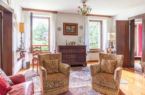 Belluno Apartment | GuestHost - Timeless Charm - Stunning Apt in Villa