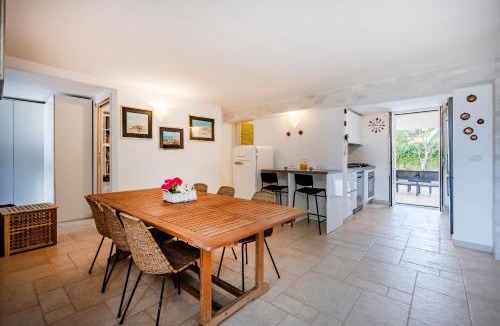 Municipio 5 Villa | GuestHost - Villa Armida steps from the sea