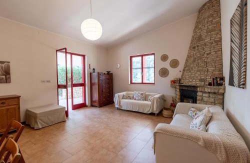 Andria Apartment | GuestHost - Villetta OroVerde con Parcheggio e Camino