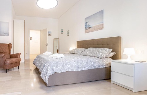 Vomero Apartment | GuestHost - Vomero Deluxe Apartments
