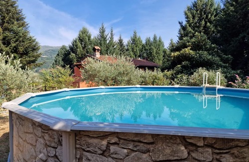 Nozanno Apartment | GuestHost - Wonderful 140 sqm apartment, perfect for 7 people, located on the first floor of an old renovated semi-detached house surrounded by greenery (stairs to access it).The apartment is located in Borgo a Mozzano, a picturesque village immersed in