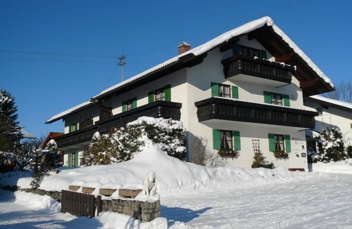 Bad Kohlgrub Apartment | Guesthouse Eisgruber - Apartment (Type C)