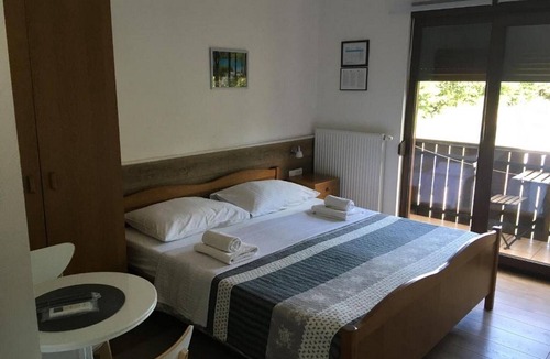 Jezerce Apartment | Guesthouse Family Bosnic -One bedroom apartment with Terrace