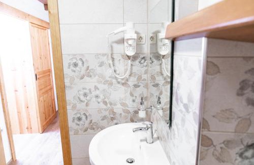 Okroglice House | Guesthouse Močivnik