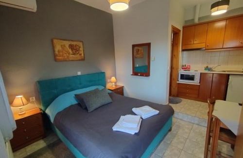 Almopia House | Guesthouse Mythos
