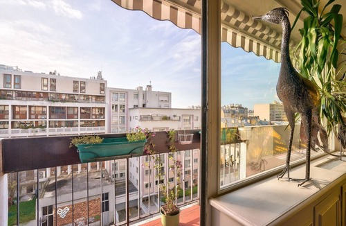 Quartier Saint-Ambroise Apartment | GuestReady - 105m2 bright apartment