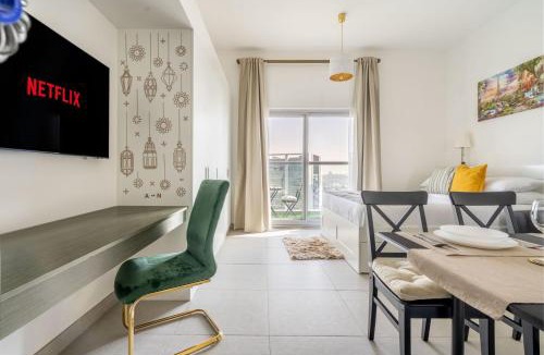 Al Barsha Apartment | GuestReady - Bella Rose residence in Dubai