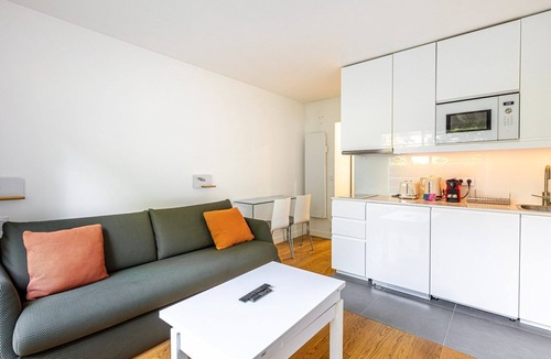 Cœur de Ville Apartment | GuestReady - Bright Modern Stay near La Défense