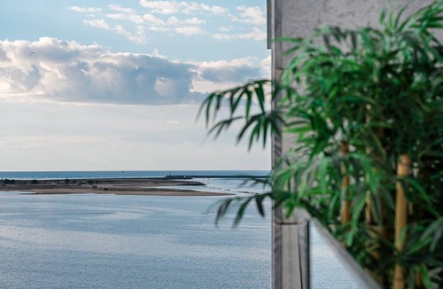 Canidelo Apartment | GuestReady - Classy retreat with river view