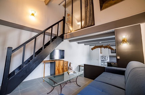 Les Baumettes House | GuestReady - Calming escape in Marseille