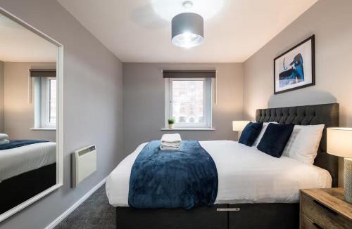 Vauxhall Apartment | GuestReady - Chic 2bed with Balcony in Liverpool