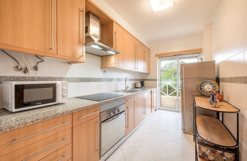 Charneca de Caparica e Sobreda Apartment | GuestReady - Cosy Retreat in Charneca de Caparica