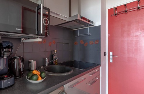 Butte-aux-Cailles Apartment | GuestReady - High Rise Studio with City View
