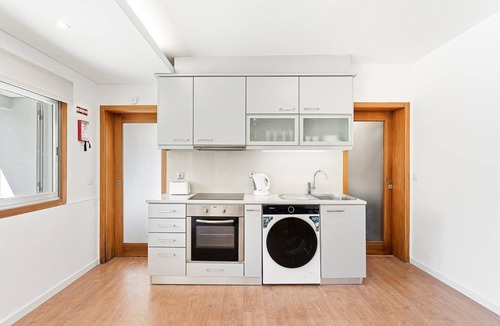 Vila do Conde House | GuestReady - Mindelo Sunset House