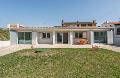 Vila do Conde House | GuestReady - Mindelo Sunset House