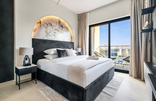 Jumeirah Village Apartment | GuestReady - Modern living in JVC