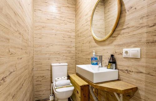 Torrefiel Apartment | GuestReady - Modern loft studio in Valencia