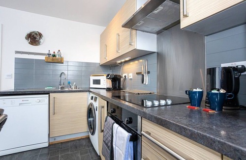 Vauxhall Apartment | GuestReady - Modern stay in Bispham House