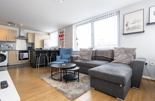 Vauxhall Apartment | GuestReady - Modern stay in Bispham House
