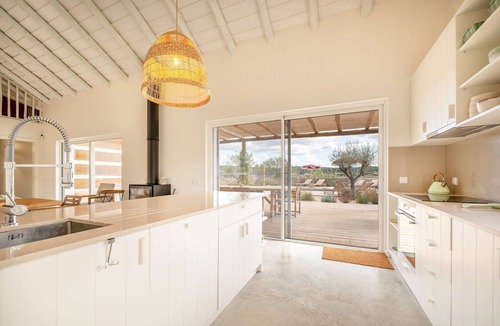 Carvalhal Apartment | GuestReady - Seaside heaven with pool