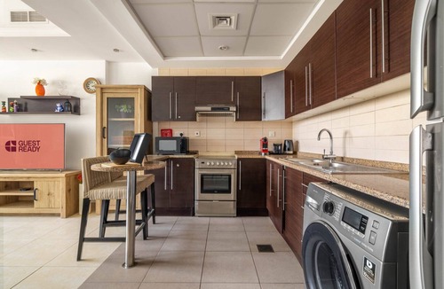 Jumeirah Lake Towers Apartment | GuestReady - Stylish 2BR in JLT Near Metro