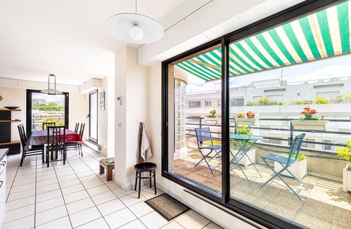 Belleville Apartment | GuestReady - Stylish Duplex with a terrace