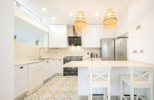 Vila Nogueira de Azeitao Apartment | GuestReady - White Haven with a terrace
