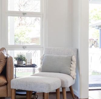 Guildford House | Guildford Cottage Swan BnB Management