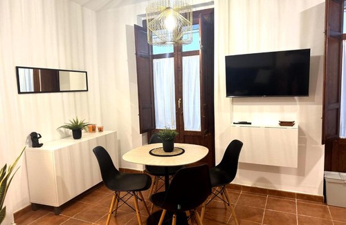 El Pilar Apartment | Guillem Silence