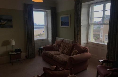 North Berwick House | Guillemots
