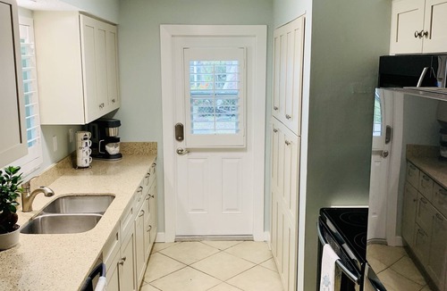 Isles of Capri House | Gulf Access-Waterfront Home-Isles of Capri, FL