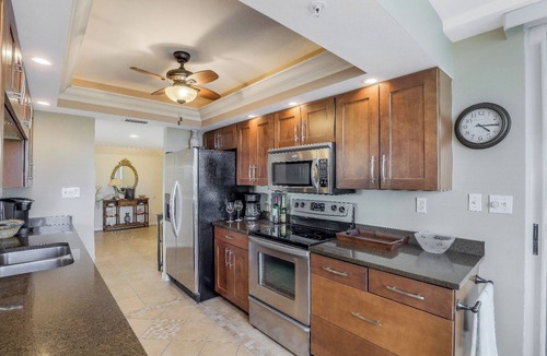 Vanderbilt Beach Condo | Gulf Breeze - Vanderbilt Beach - Bayside