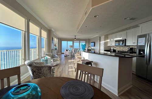 Thomas Drive Condo | Gulf Front 3 Bedroom; Wrap Balcony w/spec Gulf Views; Newly renovated.