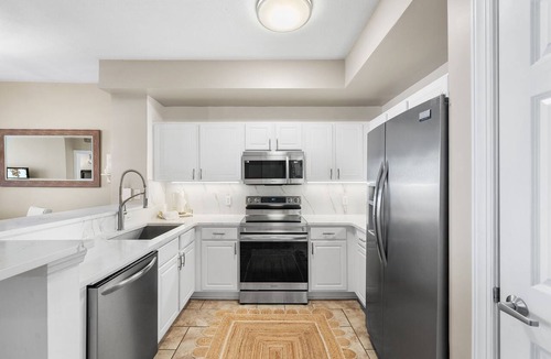 Panama City Beach Condo | Gulf front! Beautifully decorated w/amazing views from the living room and master bedroom! Bch srvc included!