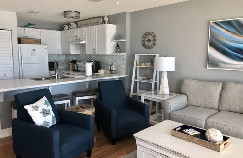 Fort Walton Beach Condo | *GULF FRONT CONDO* Gorgeous Ocean Views* Island Sands 307 w/beach service