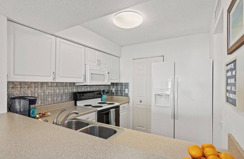 Gulf Lagoon Beach Condo | Gulf-front Condo at Dunes of Panama☀️👙Beach Service Included 🌊⛱️