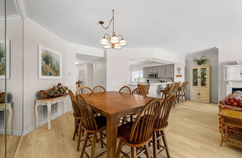 Bel Air Condo | Gulf-front condo w/pool & daily activity perks