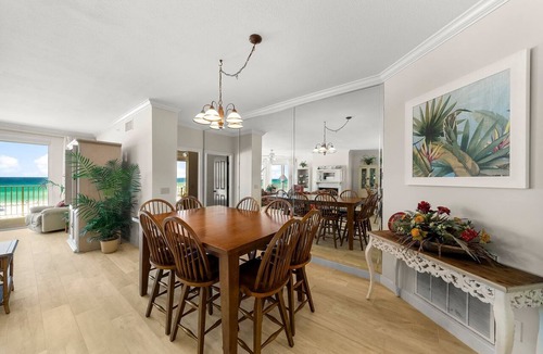 Bel Air Condo | Gulf-front condo w/pool & daily activity perks