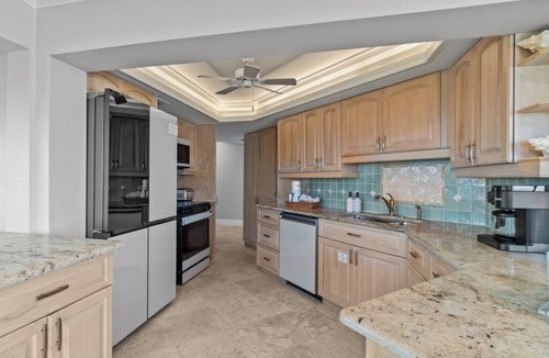 Sanibel Condo | Gulf-Front Escape with Private Rooftop Sundeck & Sweeping Sunset Views