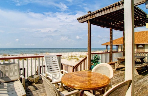 Gulf Shores House | Gulf Front Family Friendly Beautiful House only White Sand between you & Gulf