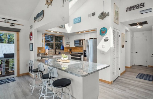 Spring Hill House | Gulf-Front Oasis | Stunning Sunsets + Nature Views & Peaceful Old Florida Charm