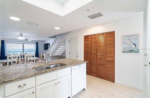 Palm Island Condo | Gulf Front on a ISLAND, 1 pet, tennis, pickleball,sup,kayak. POOL is CLOSED