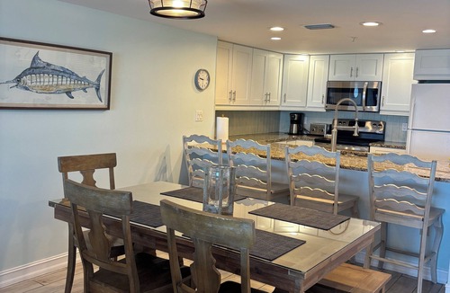 Palm Island House | Gulf Front on an island,kayaks,tennis/pickleball SUP, 1 pet POOL IS CLOSED