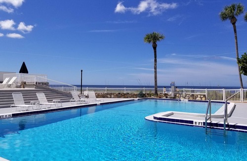 Venice Condo | Gulf Front - Sunsets from your own personal lanai