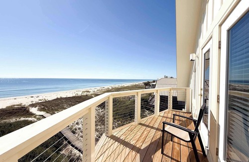 Plantation House | Gulf-Front,Pool, Hot Tub, 5 Kings, Elevator