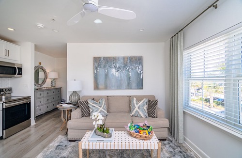 Gulf Place Condo | Gulf Views!/corner unit/deeded beach access/pickleball courts