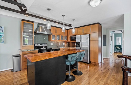 Gulfport Apartment | Gulfport Lookout on Beach Blvd.