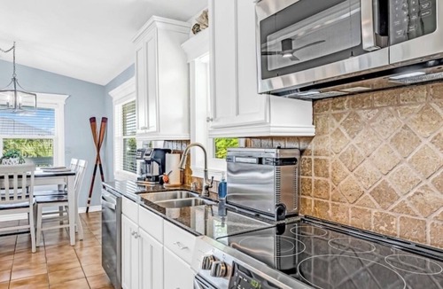 Marathon House | Gulfside Yellowtail Retreat